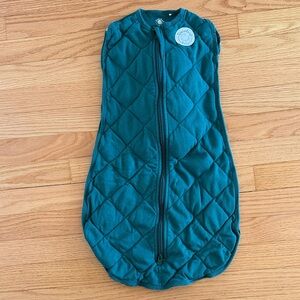 Dreamland baby sleep sack in green size s